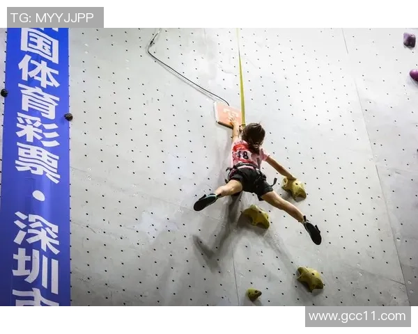 深入探讨上海攀岩队团队协作的独特优势与挑战分析 深入探讨上海攀岩队团队协作的独特优势与挑战分析